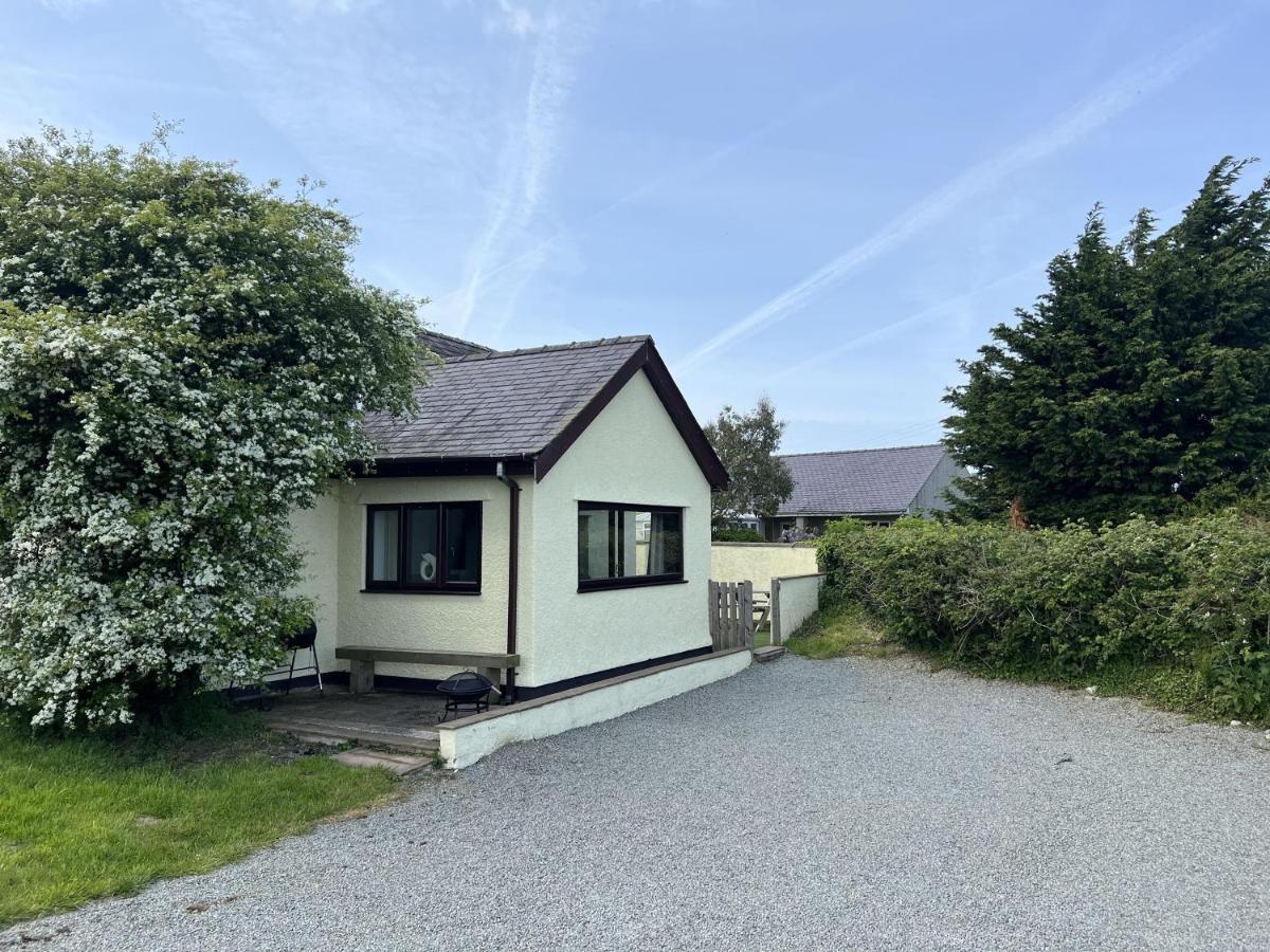 3 Bed Detached Cottage- Log Burner Mountain Views Beaumaris Exteriör bild